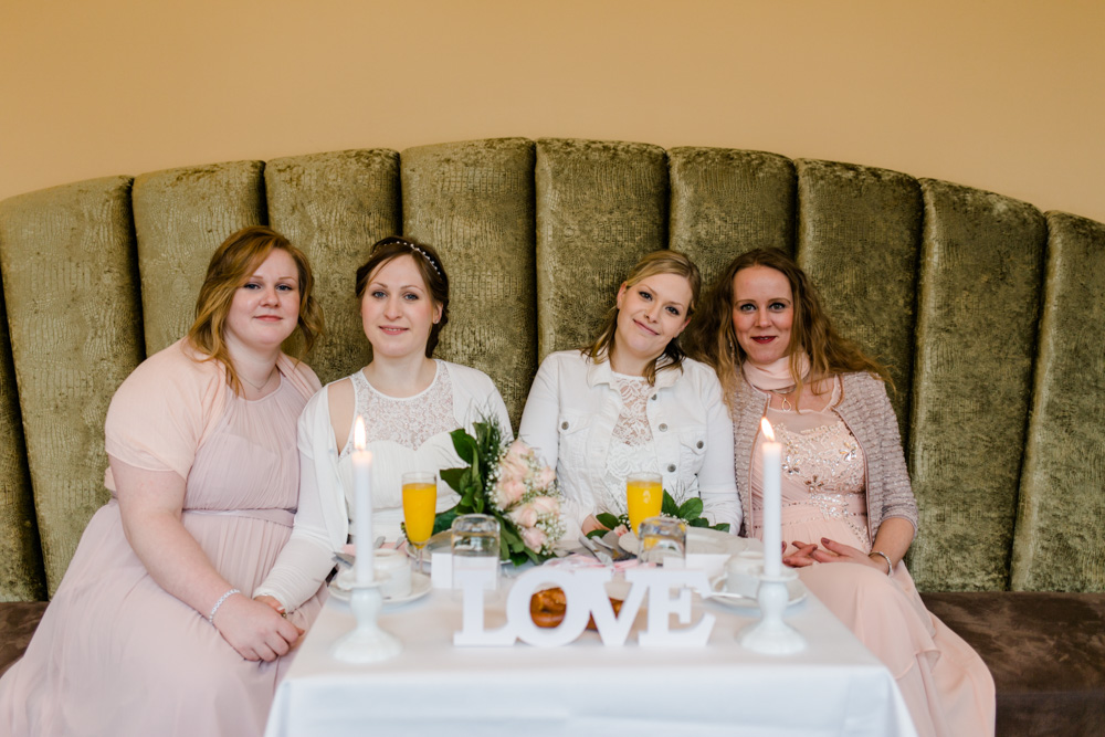 Hochzeit im Standesamt Wandsbek und Ohlendorffsche Villa in Volksdorf